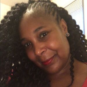 Meet your Posher, Lashaun